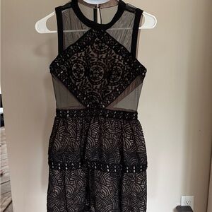 BCBGMaxAzria Black and Tan Sheath Mini Dress Mock Neck Sleeveless